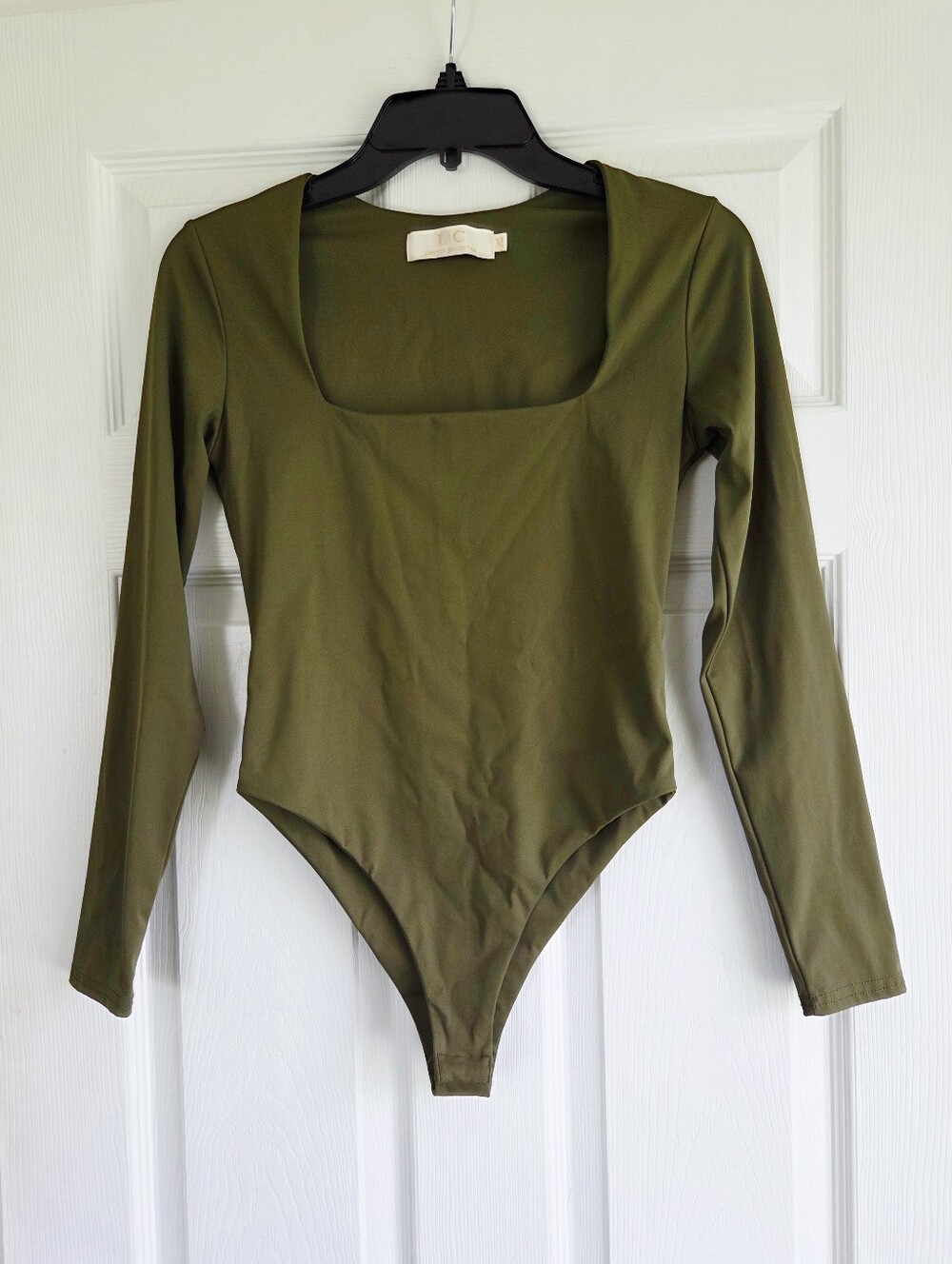 Lizette Collection ✨️ Women's Olive Green Long Sleeve Squar Neck Bodysuit Size M